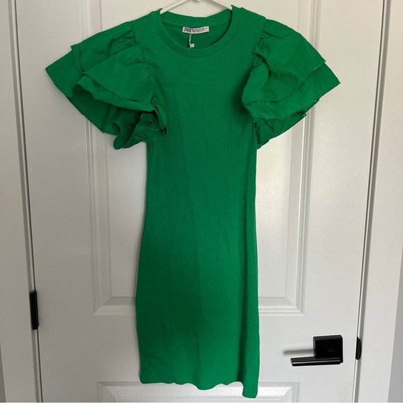 Zara ruffle dress - Picture 3 of 3